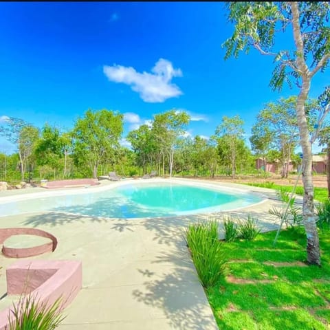 Swimming pool