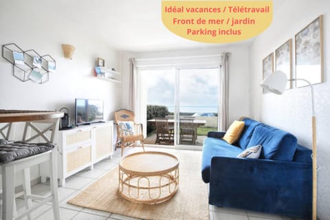 TV and multimedia, Living room, Sea view, Sunrise