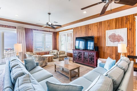 Summer Salt East by Youngs Suncoast House in Romar Beach