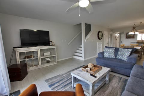 Summerhouse West 207B by Youngs Suncoast Apartment in West Beach