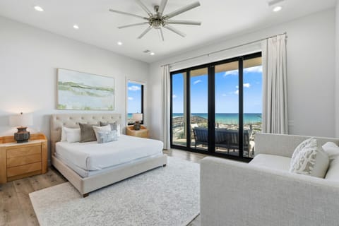 Honeysuckle Blue House in Pensacola Beach