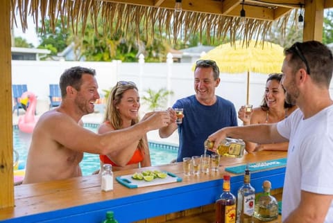 Backyard Oasis Pool Hot Tub Putt Putt Bar House in Largo