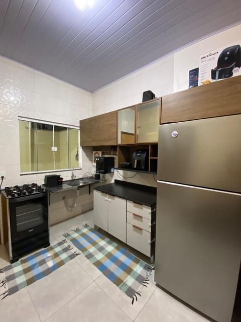Kitchen or kitchenette, oven, stove