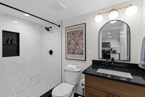 Basement Studio Apartments in Eastpointe Apartment in Eastpointe