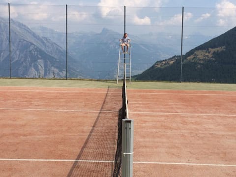 Tennis court