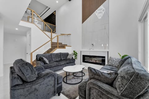 Living room, Seating area, fireplace
