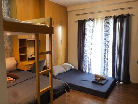 Bed, Bedroom, bunk bed