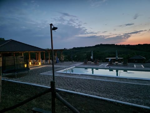 Swimming pool