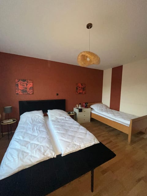 Ferienwohnung Fatlume No 3 Bed and Breakfast in Bad Honnef