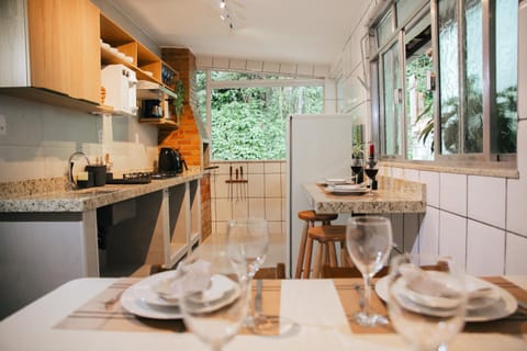 BBQ facilities, Communal kitchen, kitchen