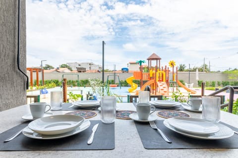 Patio, View (from property/room), Balcony/Terrace, Food and drinks, Dining area