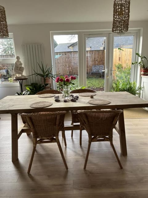 Retreat for Two Bed and Breakfast in Shepton Mallet