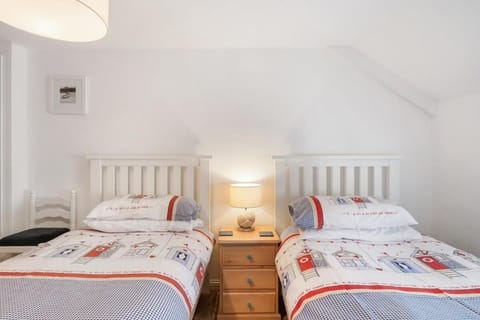 Beautiful Cottage Minutes from Mevagissey Harbour House in Mevagissey