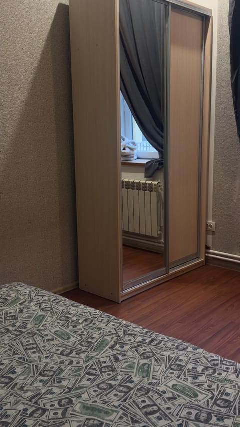 Bed, Photo of the whole room, Bedroom, wardrobe