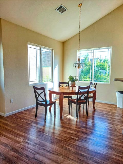 Bright Airy Home with Scenic Views House in Littleton