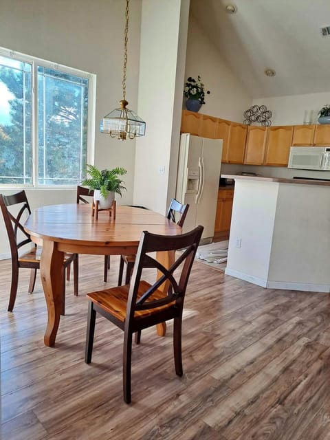 Bright Airy Home with Scenic Views House in Littleton