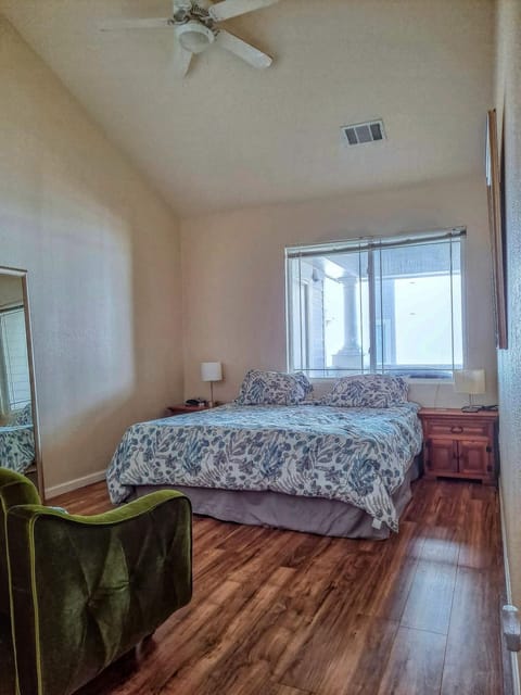 Bright Airy Home with Scenic Views House in Littleton