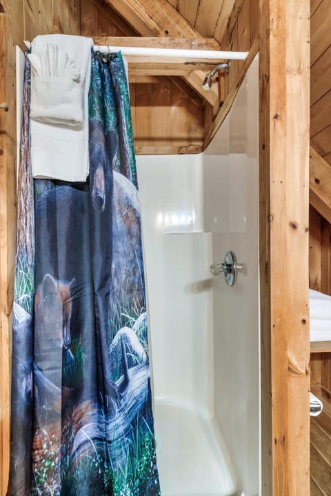 Serenity Retreat House in Sevier County