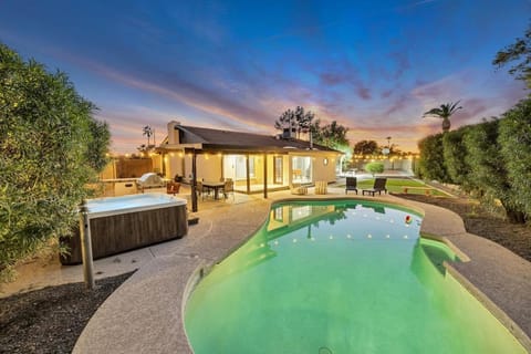 Pool view, Swimming pool