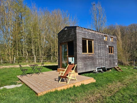 Tiny house à la ferme House in La Perrière