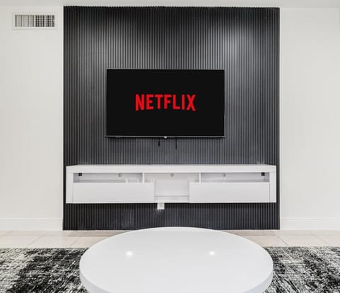 TV and multimedia, Evening entertainment