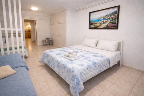 Piraeus Supreme by the Sea Apartment in Pireas