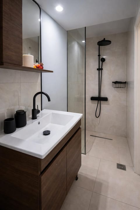 Piraeus Supreme by the Sea Apartment in Pireas