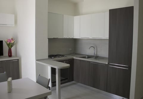 Communal lounge/ TV room, Communal kitchen