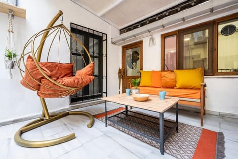 Patio, Seating area
