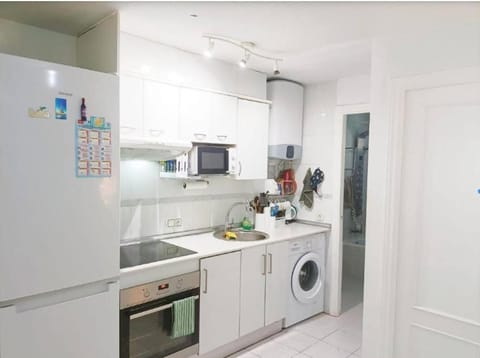 Habitación confortable en Madrid Centro La Latina Bed and Breakfast in Centro