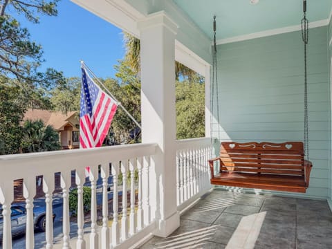 Bayberry Family Beach House 5 BR 4 BA Pool Walk to Beach House in South Forest Beach