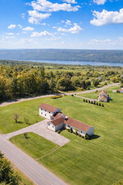 Property building, Day, Natural landscape, Bird's eye view, Lake view