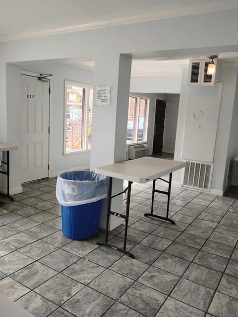 Gated 2 Double Beds Studio with Full Kitchen 122 Apartment in Baton Rouge