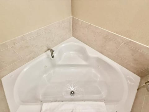 Entire Condo 3Bed 2Bath 5 mins to Disney Park Apartment in Orlando