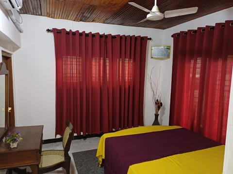 Bed, Photo of the whole room, Bedroom, air conditioner