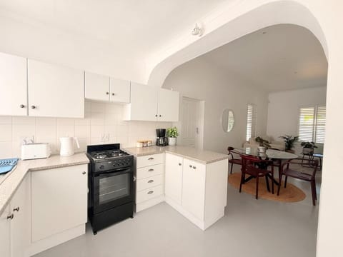 Crescent House House in Franschhoek