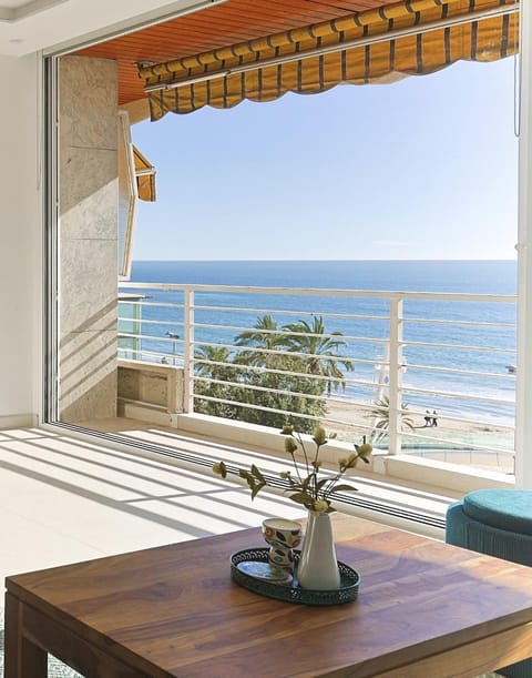 Balcony/Terrace, Living room, Sea view, Sea view