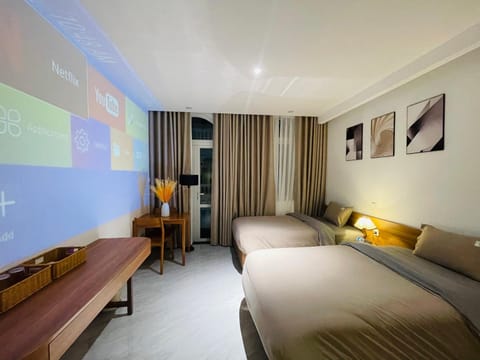 Photo of the whole room