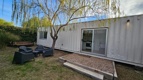 Garden, pet friendly