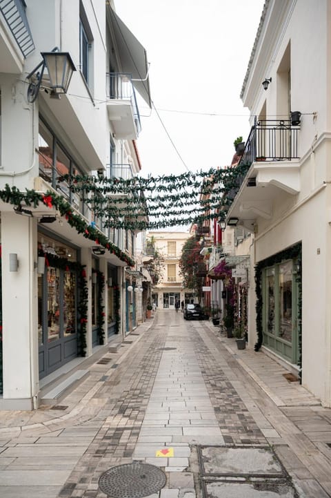 Pretty Little Studio 3 by Home Sweet Home Apartment in Nafplion