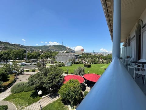 Property building, Nearby landmark, Spring, Day, Natural landscape, View (from property/room), Balcony/Terrace, Mountain view