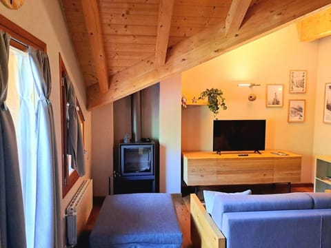 Woodpecker's chalet Temù Ponte di Legno Apartment in Province of Brescia