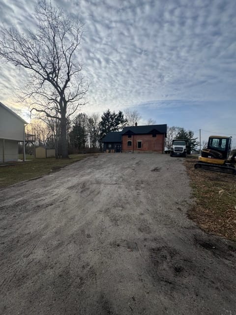 New Group Space - Sleeps 20! Near Sports Center House in Lake Erie