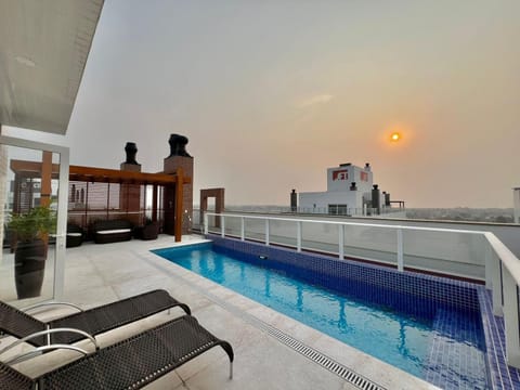 Balcony/Terrace, Swimming pool