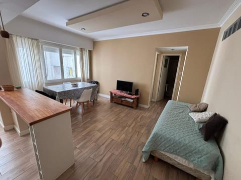 TV and multimedia, Living room, Dining area