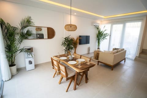 Premium, spacious, near Canggu - Polako Villa Villa in North Kuta