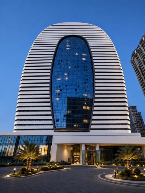 Property building, Day
