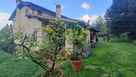 casale Villa Esa Villa in Lucca