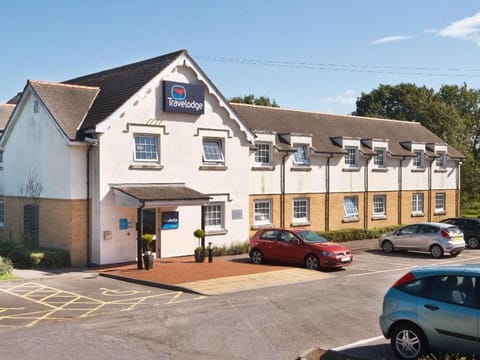 Travelodge Cardiff Airport Hotel in Barry