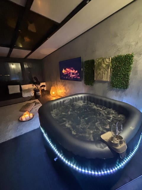 L abricosy House in Drancy